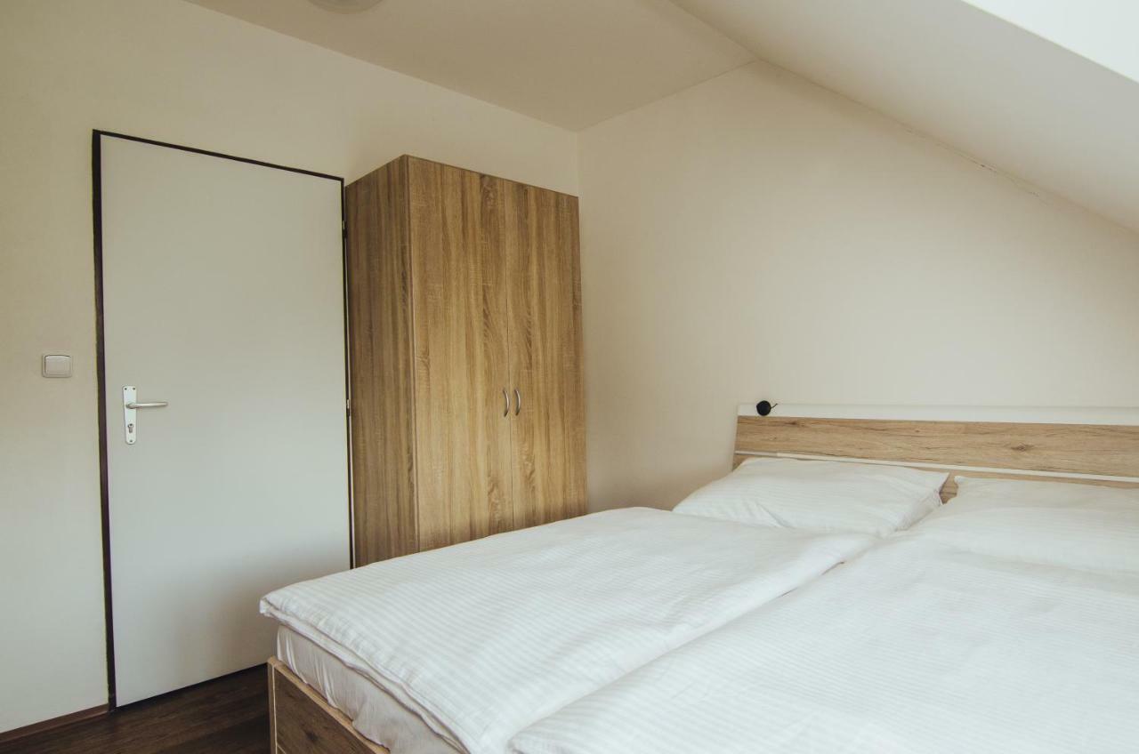 Guest House Na Hristi Lestina Екстер'єр фото